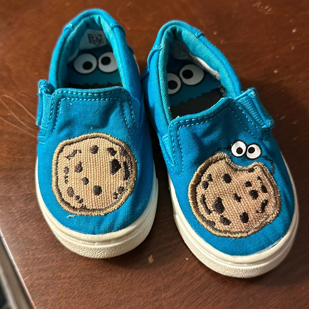Toms Cookie Monster Shoes Size Toddler 4
